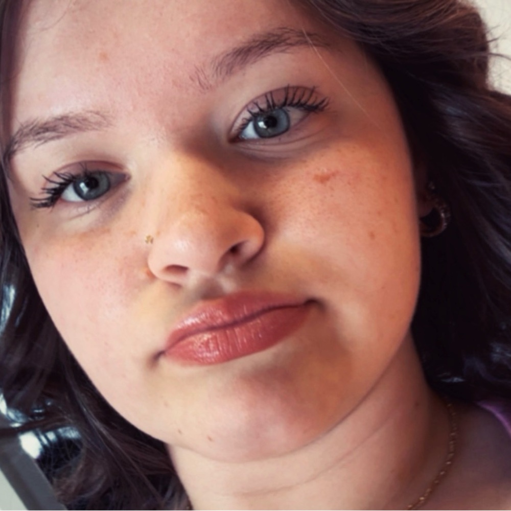 Meet your Posher, Gia